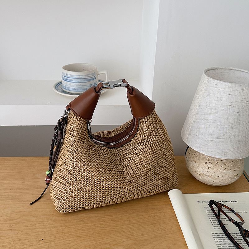 Summer New Straw Bag 2026 New Shoulder Bag Casual Underarm Bag Popular Commute Woven Crossbody Bag for Women