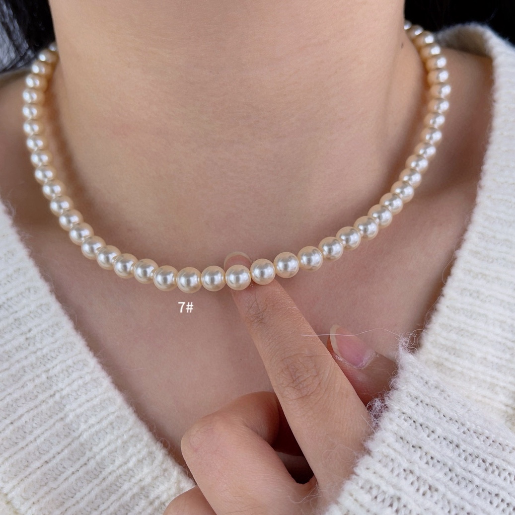 Oubiyabi Gentle Swarovski Imitation Pearl Necklace 24326