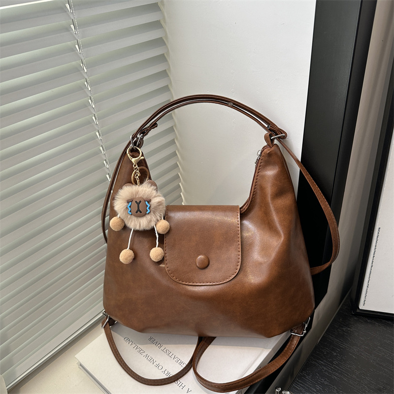Autumn winter new large capacity shoulder bag 2026 casual new student class tote bag