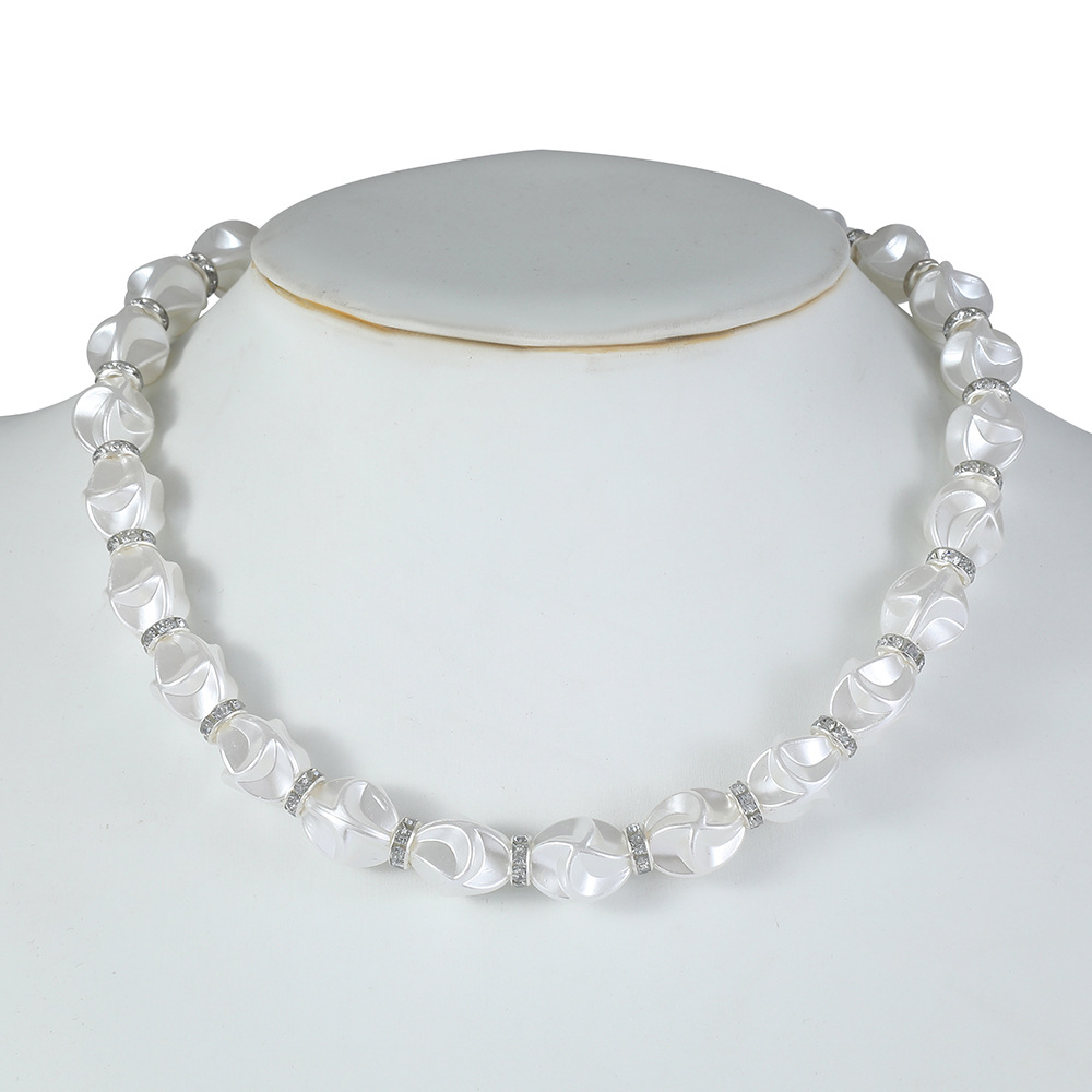 Elegant Baroque Irregular Large Pearl Necklace Set Niche
