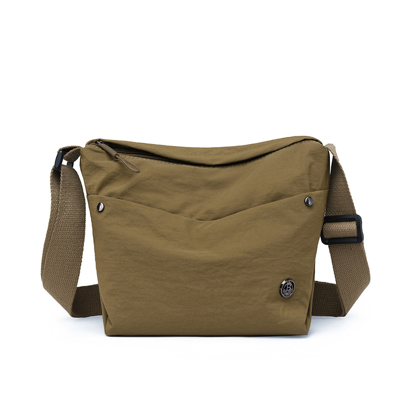 Crossbody Bag Women 2025 New Canvas Bag Lightweight Waterproof Dumpling Bag Walking Nylon Small Backpack