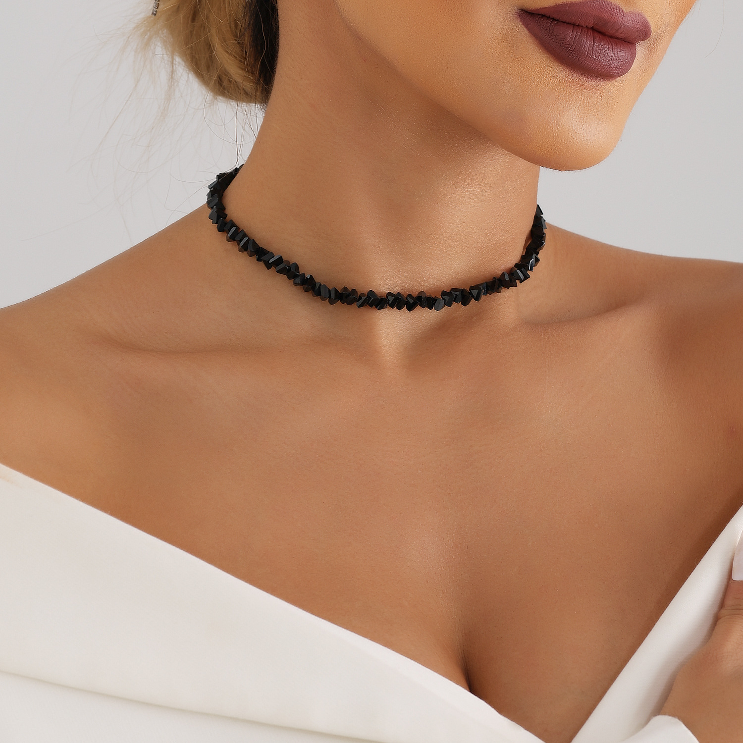 Accessories Handmade Braided Beaded Black Crystal Necklace for Women Choker