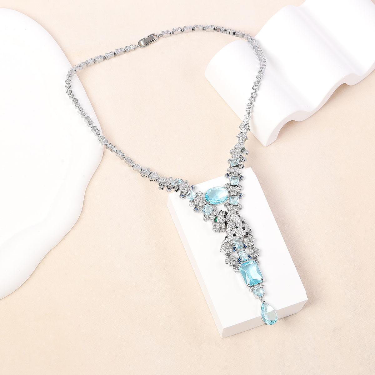 Leopard design necklace daily matching accessories micro-set zircon