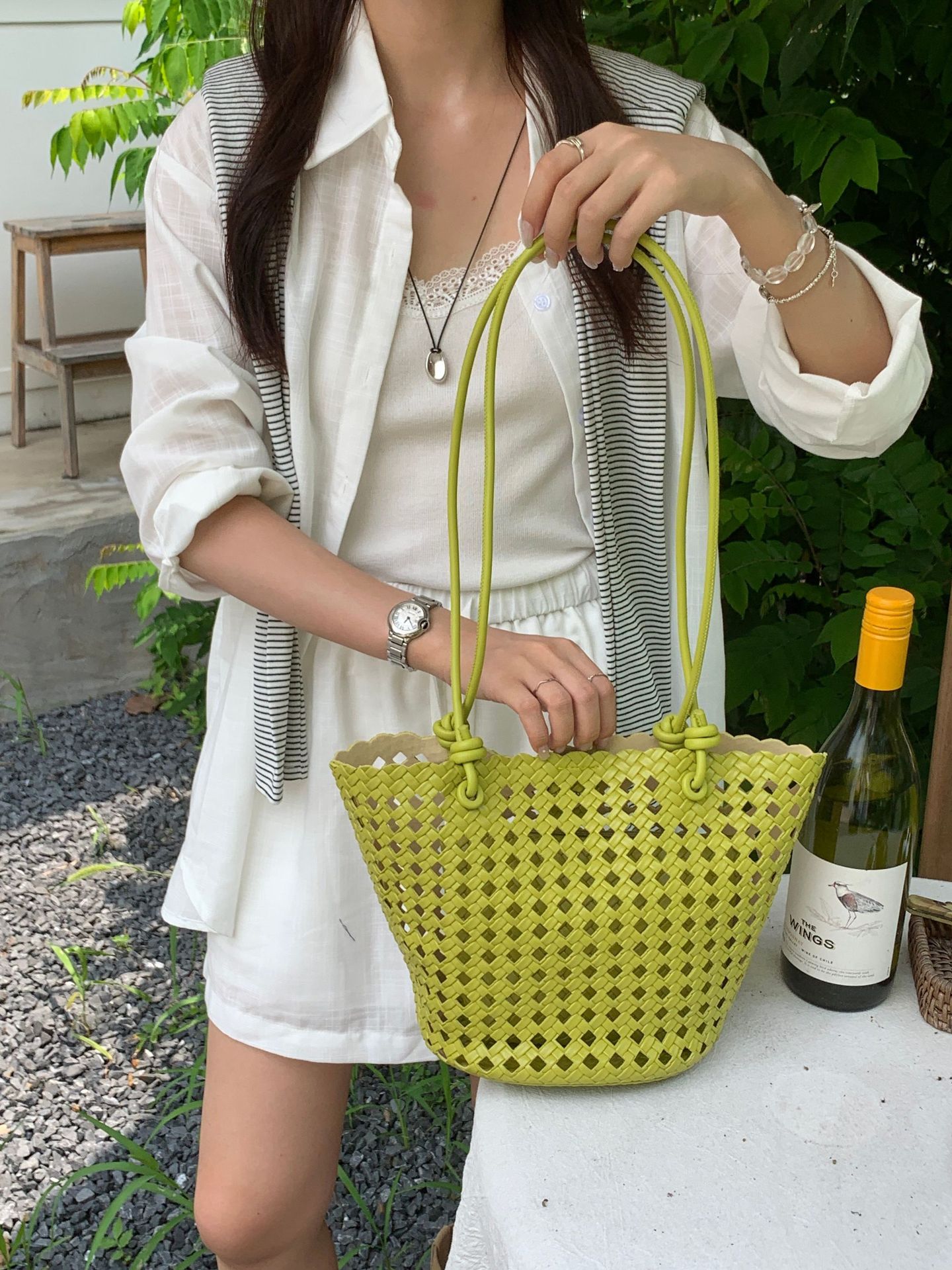 2026 Niche Hollow Woven Bag Soft Leather Basket Bag Handheld Single Shoulder Bucket Bag Summer Woven
