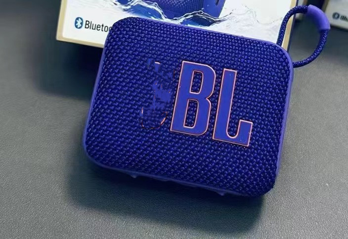 New G04 gold brick 4th generation wireless Bluetooth speaker portable outdoor sports mini speaker high configuration