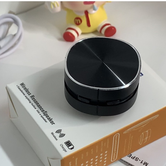 2025 new black technology bone conduction Bluetooth speaker wireless portable resonance small speaker M1R