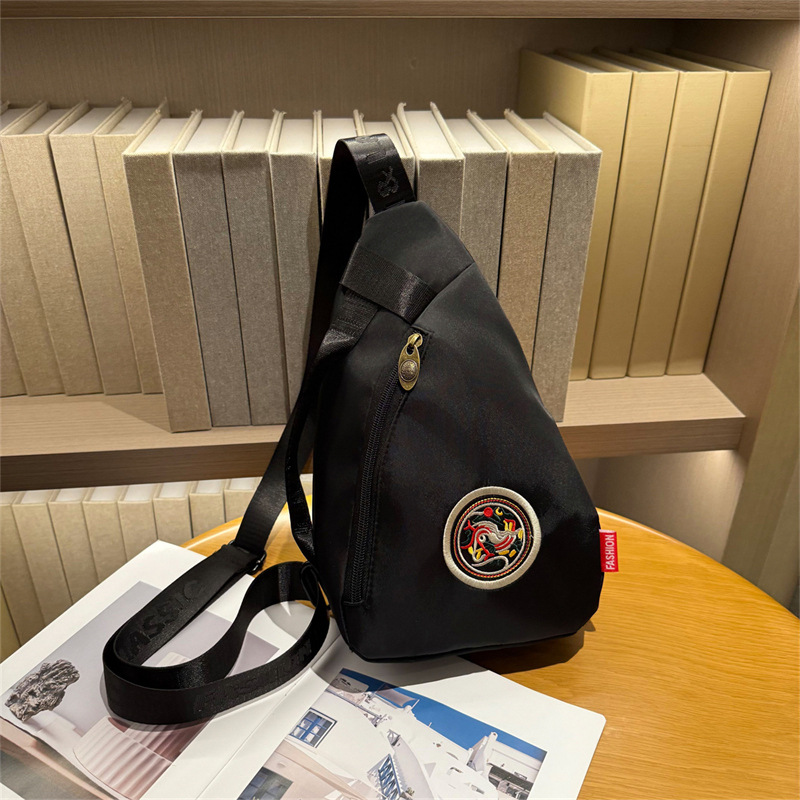 Chest Bag Women 2025 New Oxford Cloth Handbag Small Bag Women Casual Crossbody Bag