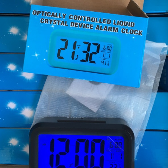 Temperature version smart clock silent clock snooze electronic clock light sensor alarm clock with voice student special alarm clock