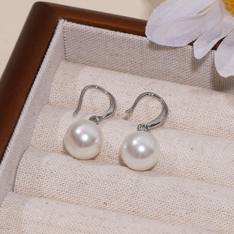 Natural Shell Pearl Ear Hook for Women Pearl Drop Earrings Exquisite Design Elegant Ear Accessories