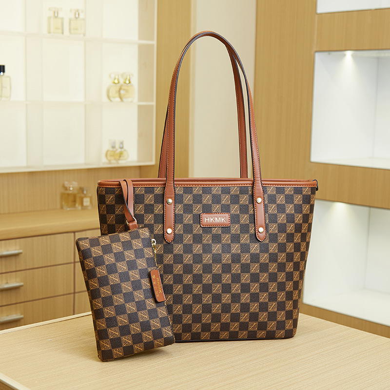 Large bag women's 2026 new autumn and winter large capacity tote bag women's commuting single shoulder handbag