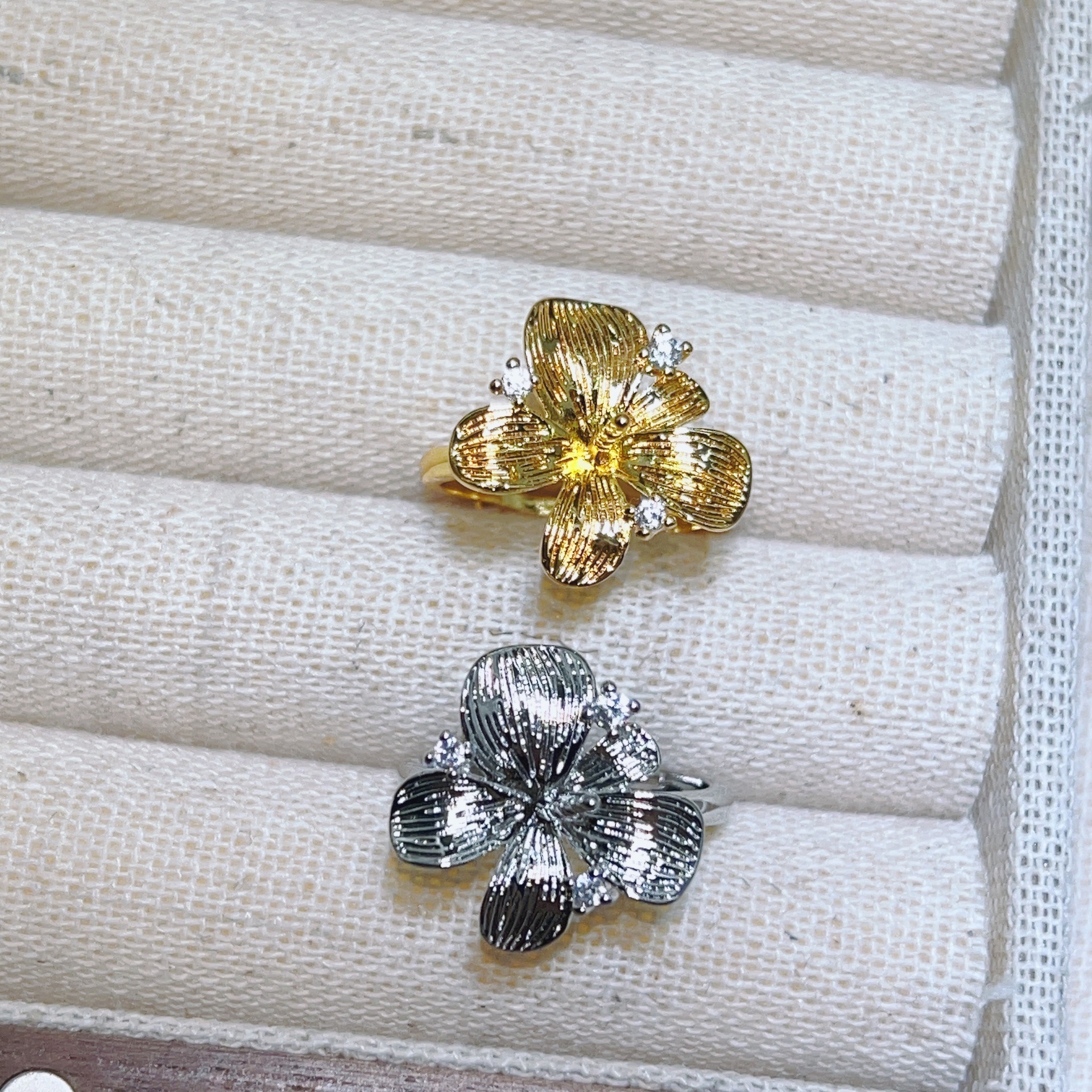 DIY Pearl Ring Accessories Gold-Plated Flower Butterfly Ring Holder Petal Pearl Ring Empty Mount Open