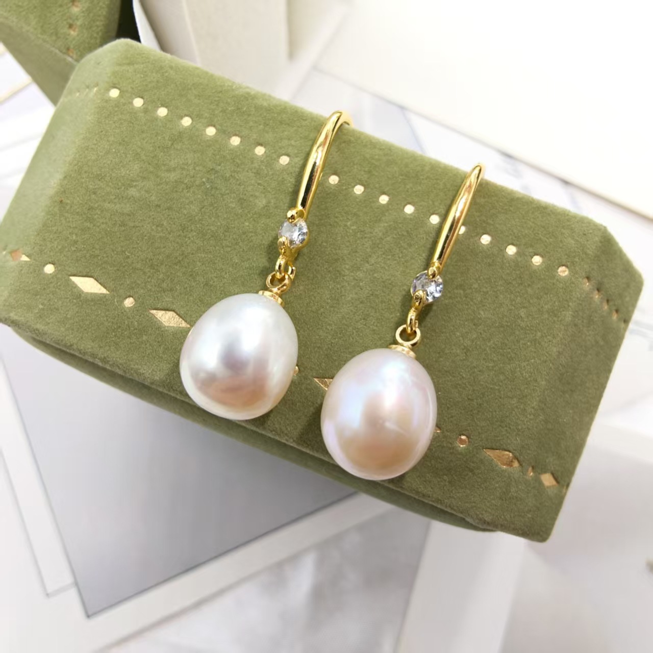 Zhuji Natural Freshwater Pearl Ear Hooks Simple Rice Pearl Strong Light Pearl Real Gold Electroplated 18K Gold-Plated Ear Hooks
