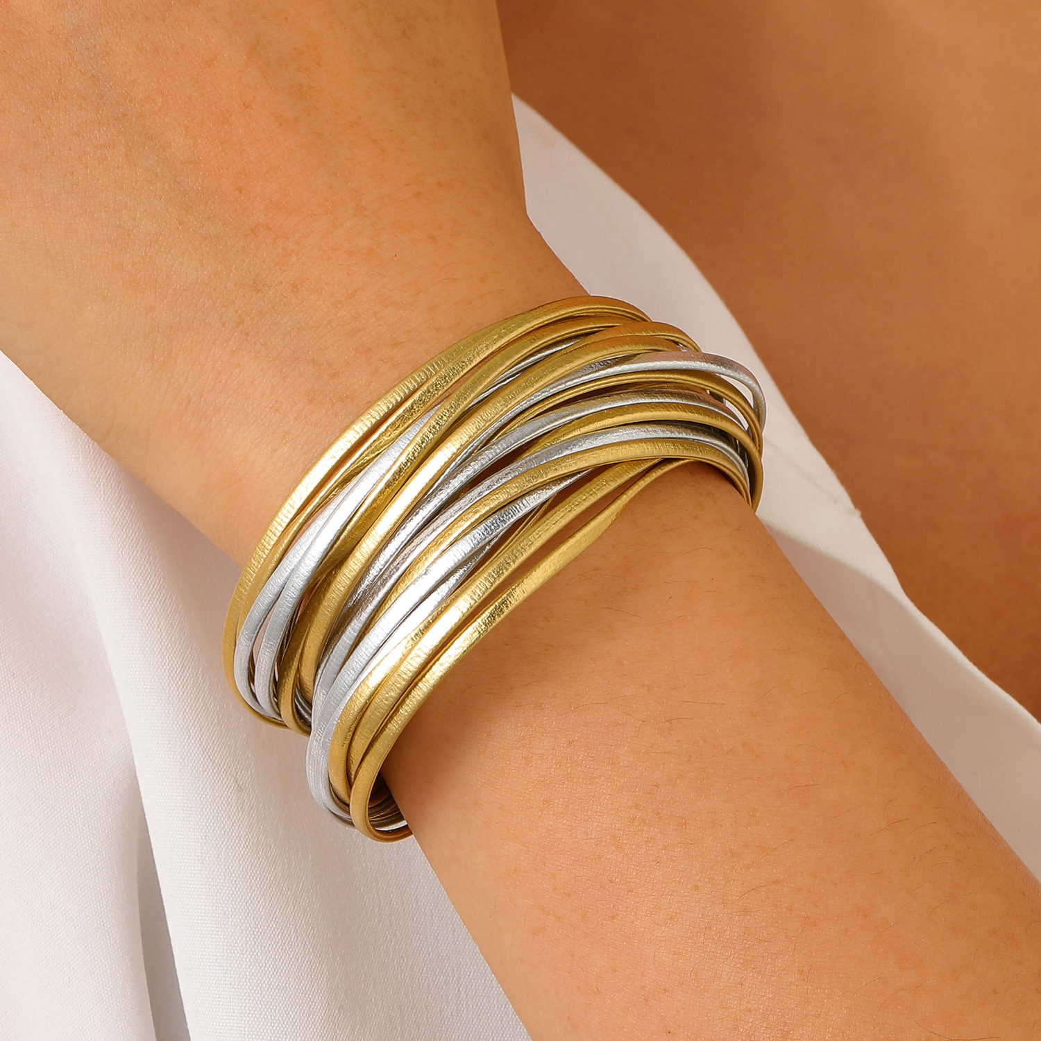 Ethnic Style Alloy Bracelet Wide Bangle Set Women Gold Smooth Bangle Bracelet Ten-Piece Set