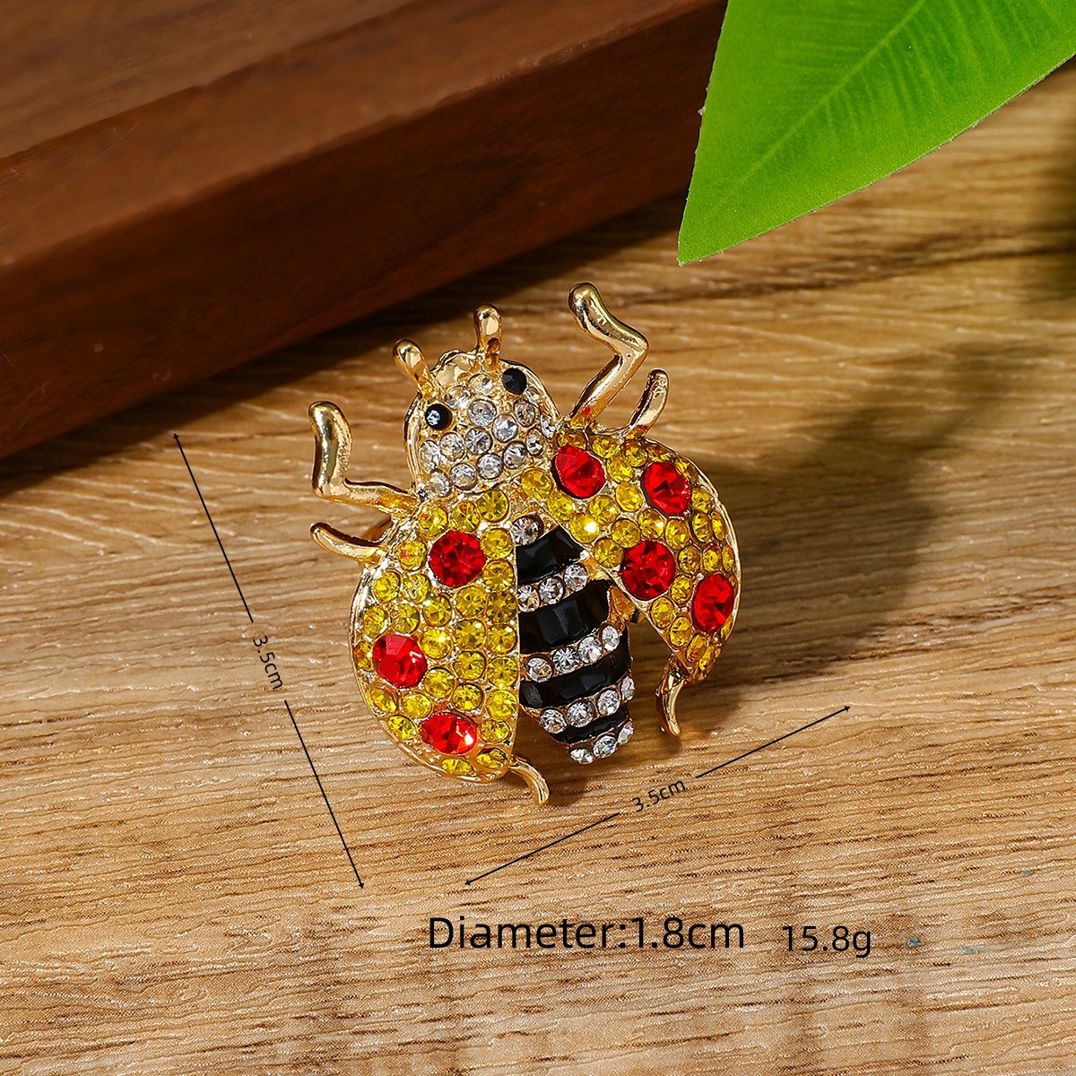 Cute animal metal bee niche exaggerated pearl open ring