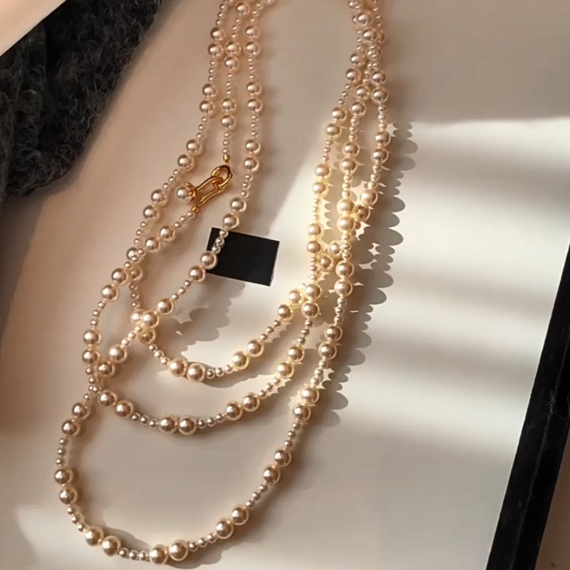 Extra long Shi's pearl multi-layer stacked sweater chain necklace women autumn winter niche new neck chain