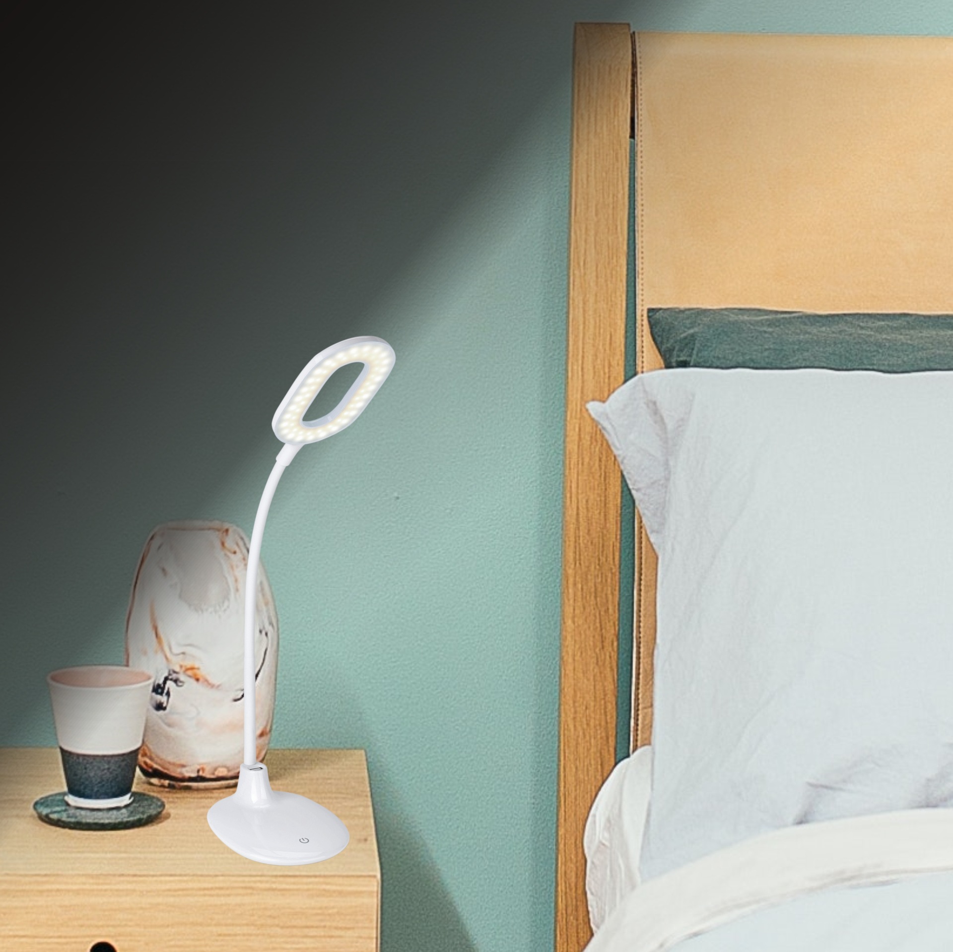 Ring light smart office desk lamp rechargeable fan desk lamp touch dimming color temperature desk lamp USB desk lamp
