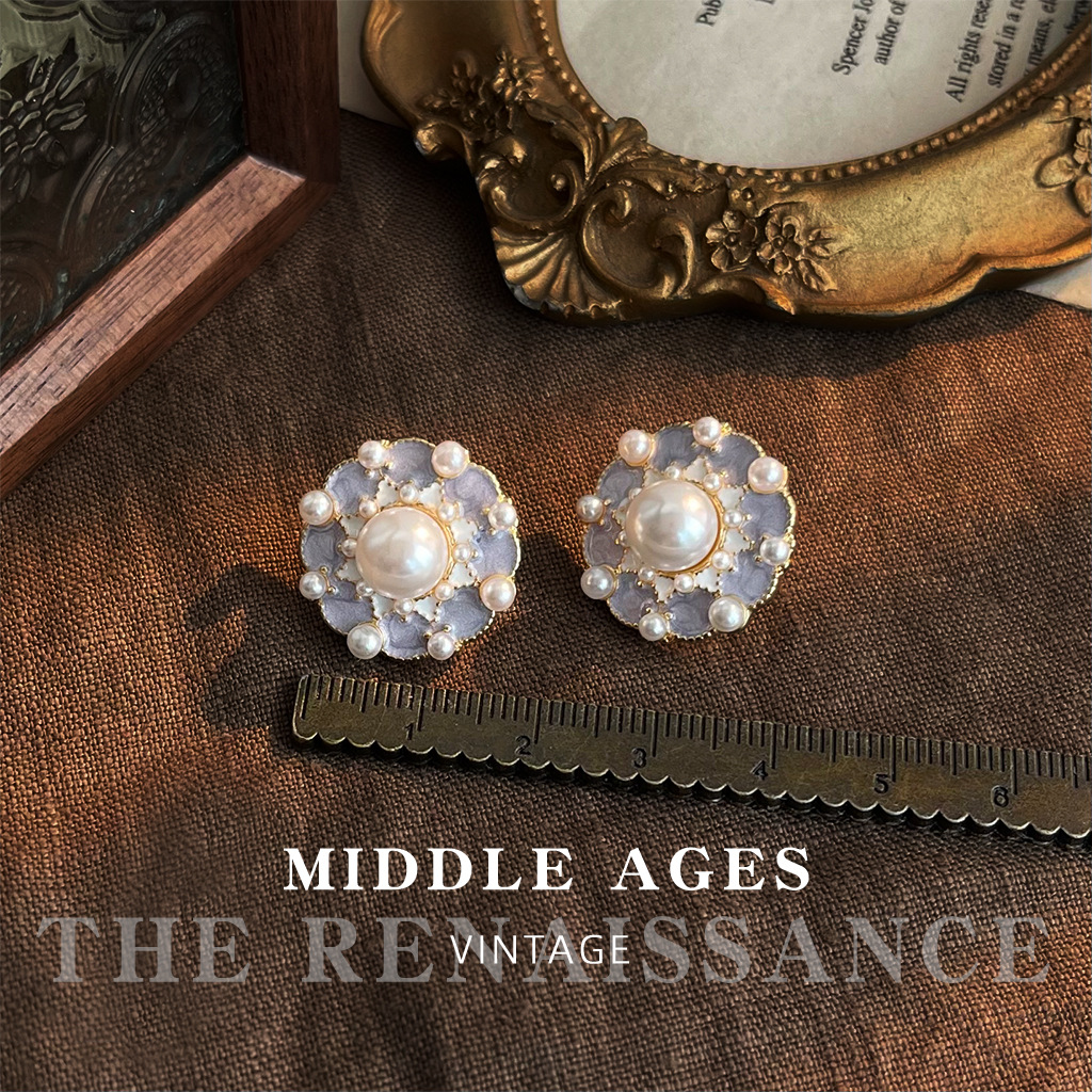 Vintage Light Retro Pearl Flower Collection Earrings Enamel Drop Oil Court Style Ear Studs Ear Accessories