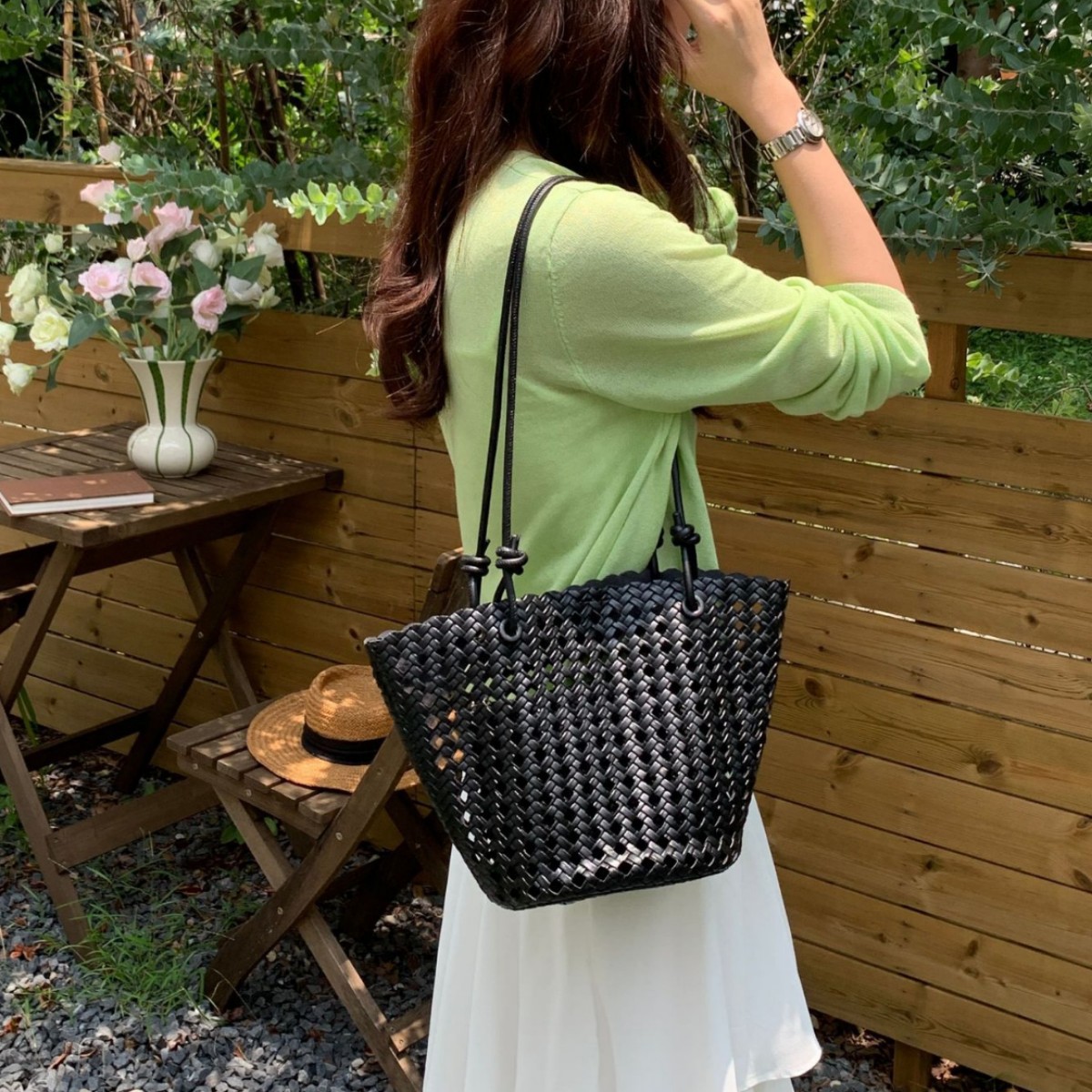 2026 Niche Hollow Woven Bag Soft Leather Basket Bag Handheld Single Shoulder Bucket Bag Summer Woven