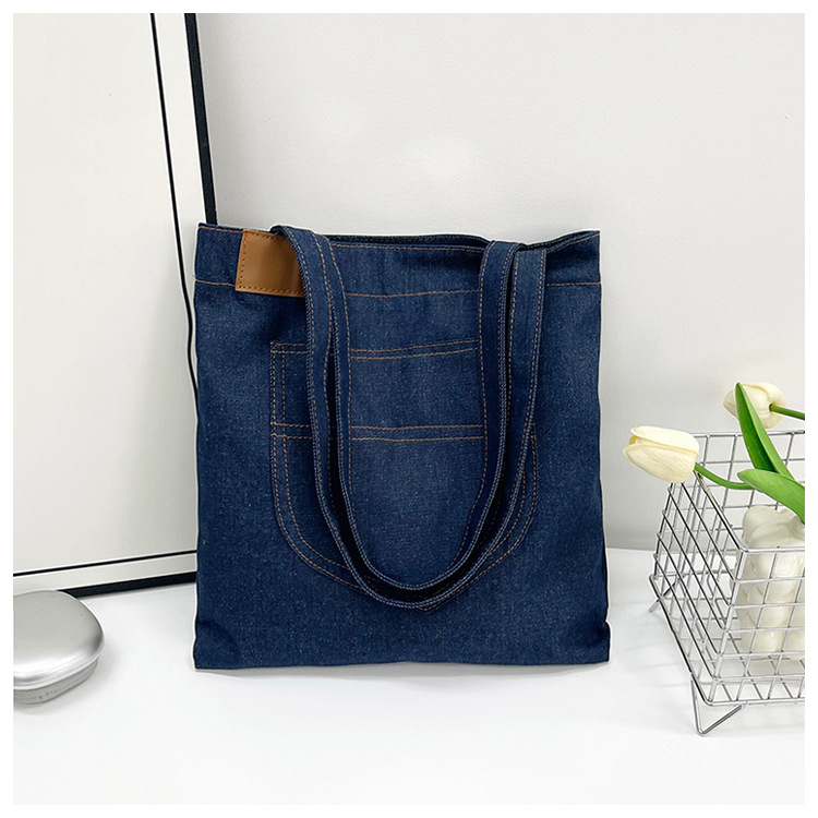 2026 spring new denim single shoulder bag large capacity mom shopping bag commuting simple student bag