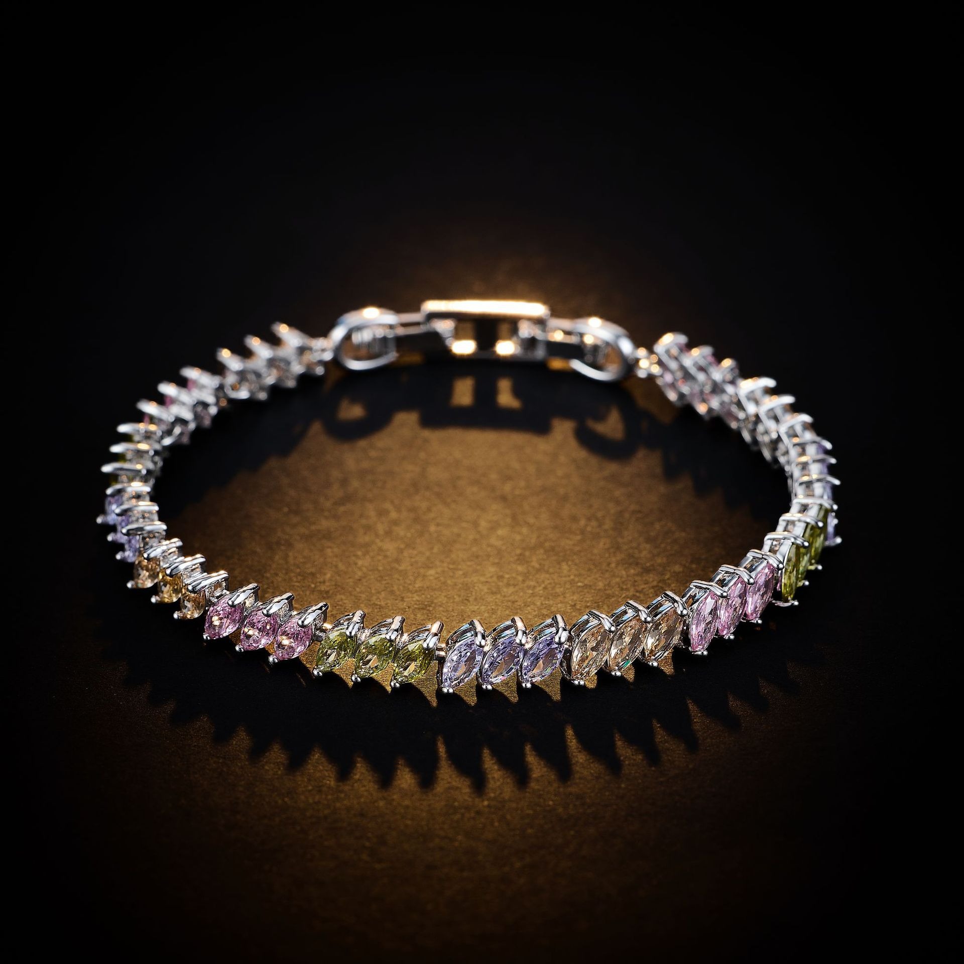 Candy Dopamine Zircon Inlaid Geometric Drop Delicate Bracelet Niche Jewelry for Women