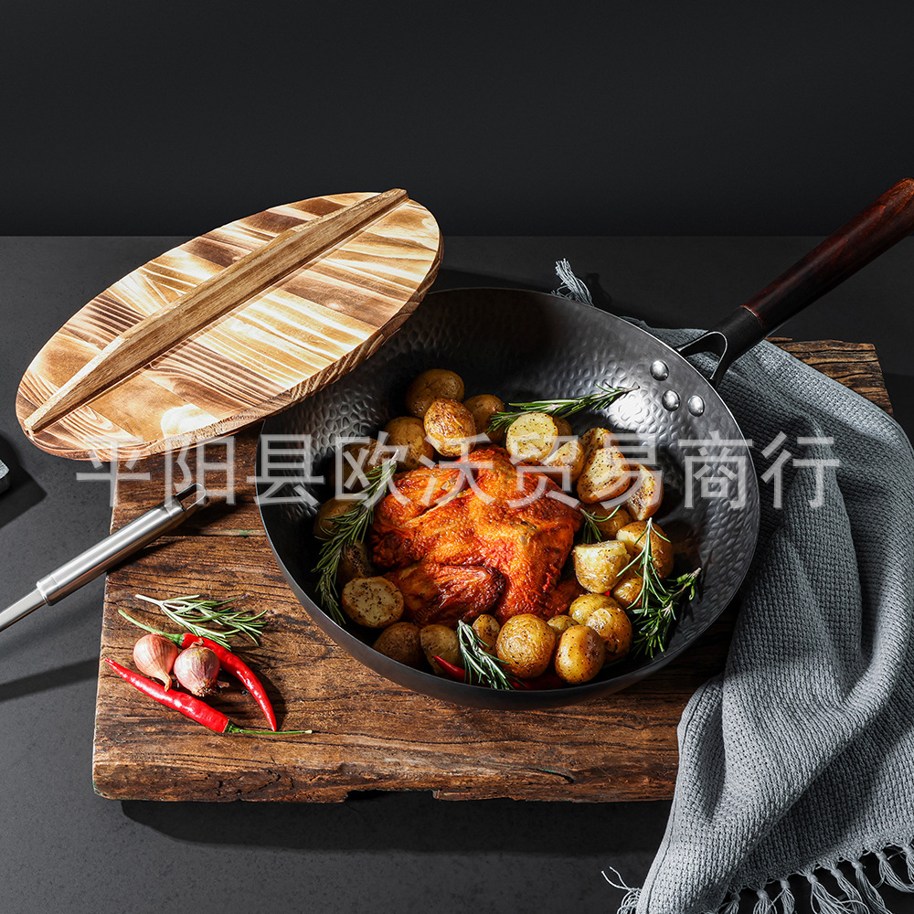 Carbon steel wok wrought iron household uncoated old-fashioned frying pan not easy to stick gas stove induction cooker universal pan