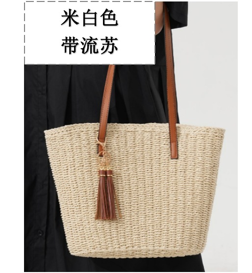 New Fringe Straw Bag Single Shoulder Basket Woven Bag Women's Bag Large Capacity Handheld Tote Bag Vacation Beach Bag