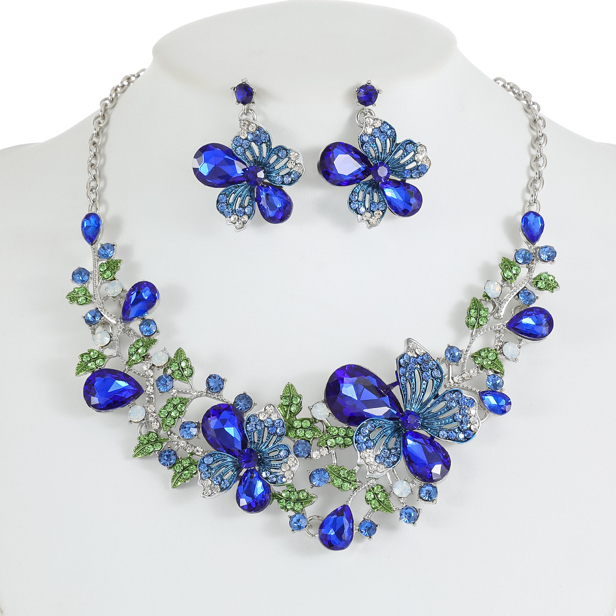 Accessories Exaggerated Necklace Set Women Luxurious Crystal Banquet Dress Accessories Collarbone Chain