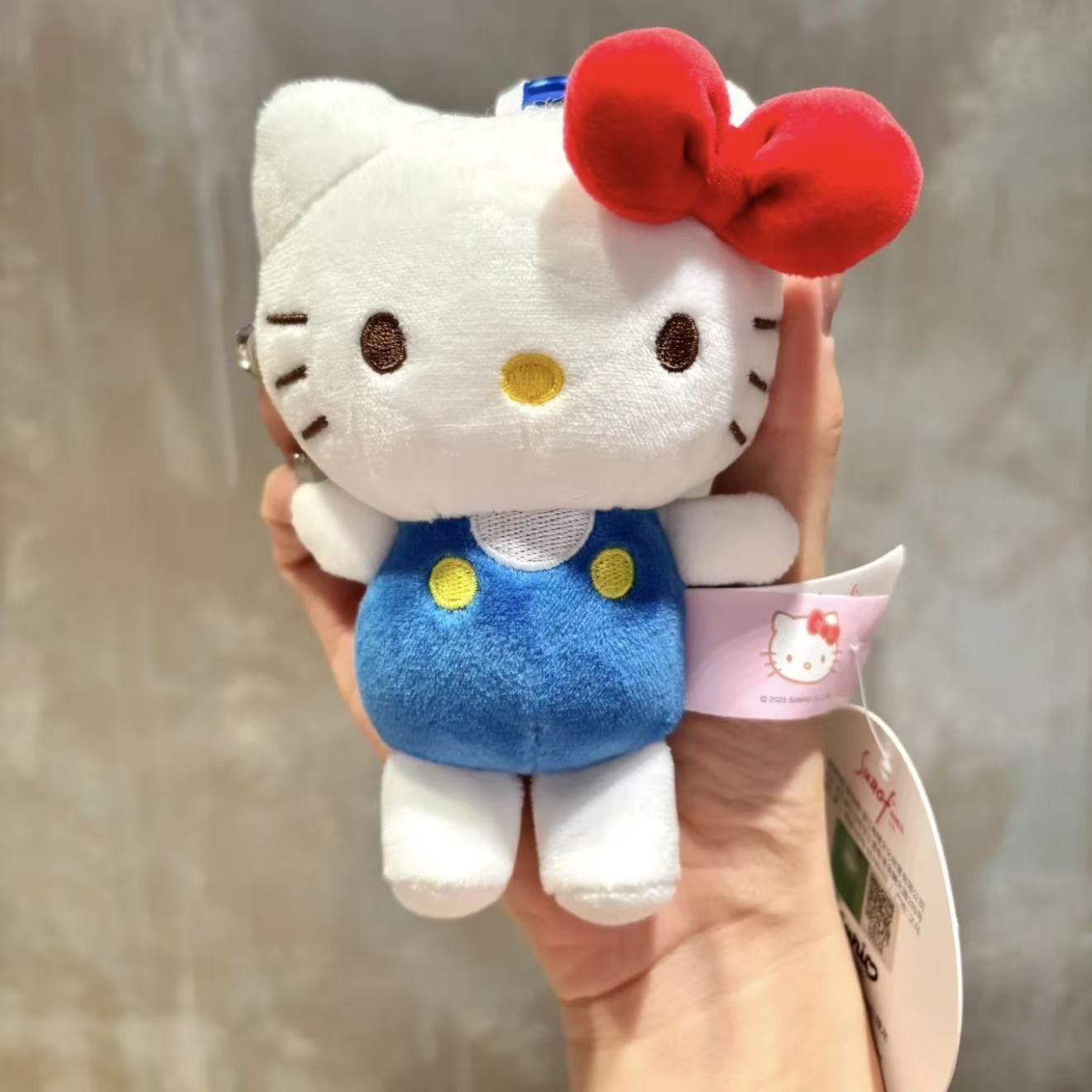 Sanrio genuine hellokitty plush toy doll pendant keychain bag charm toy Kitty cat wholesale