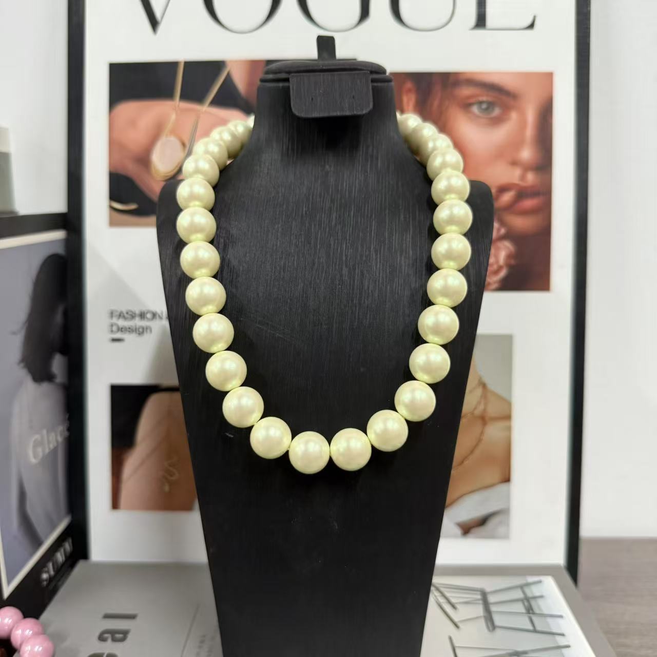 元宝扣 · 浅黄色14mm【链长40cm】