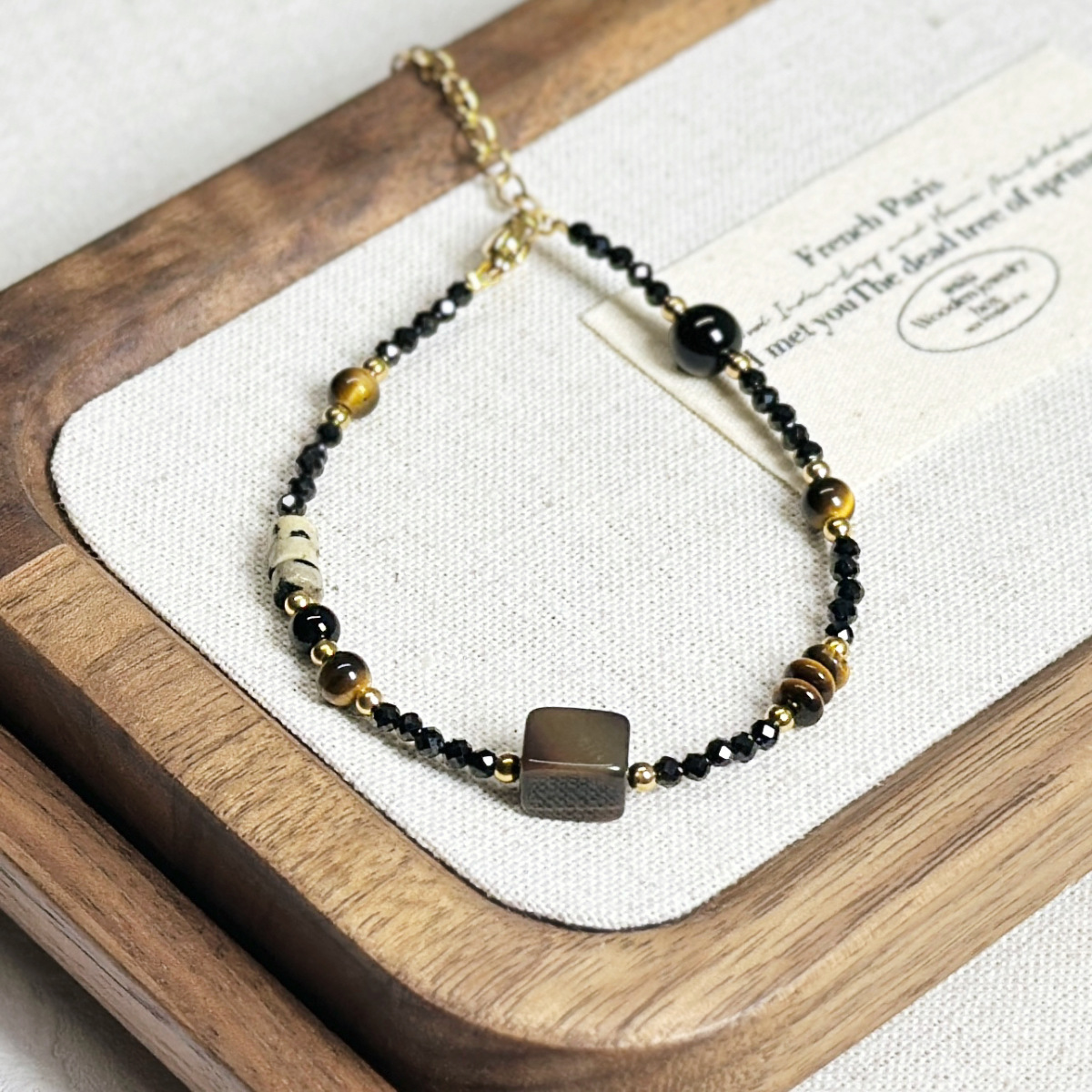 Natural Shell Bracelet Milad Color Tiger Eye Bracelet Simple Imported Seed Bead Bracelet