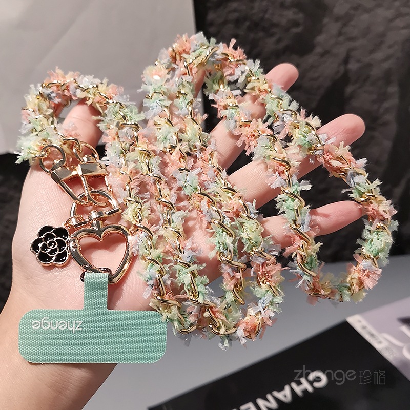Small fragrance style metal button chain phone strap crossbody long women's niche outdoor phone wearable strap travel
