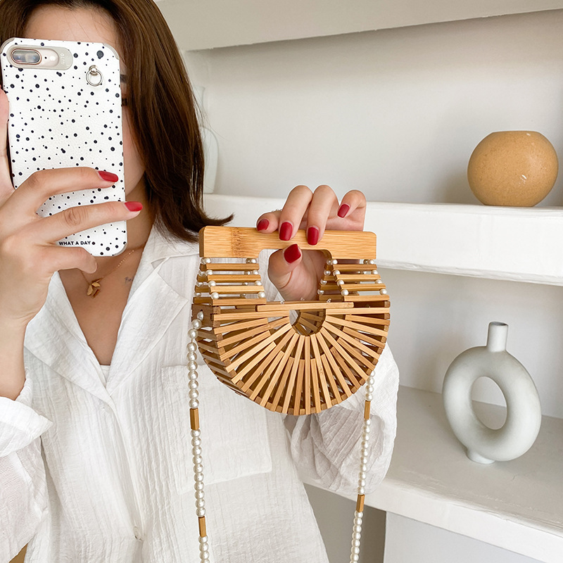 Bamboo woven pearl popular straw woven women's bag 2026 new handbag saddle woven handbag