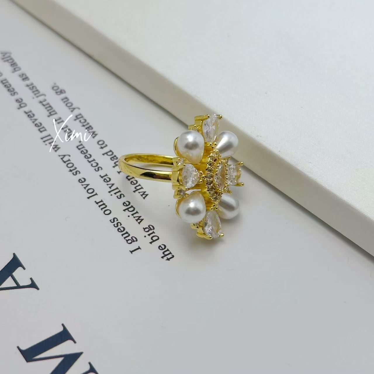 Floral Motif Ring 2026 New Pearl Zirconia Index Finger Ring Women's Unique Stunning Ring