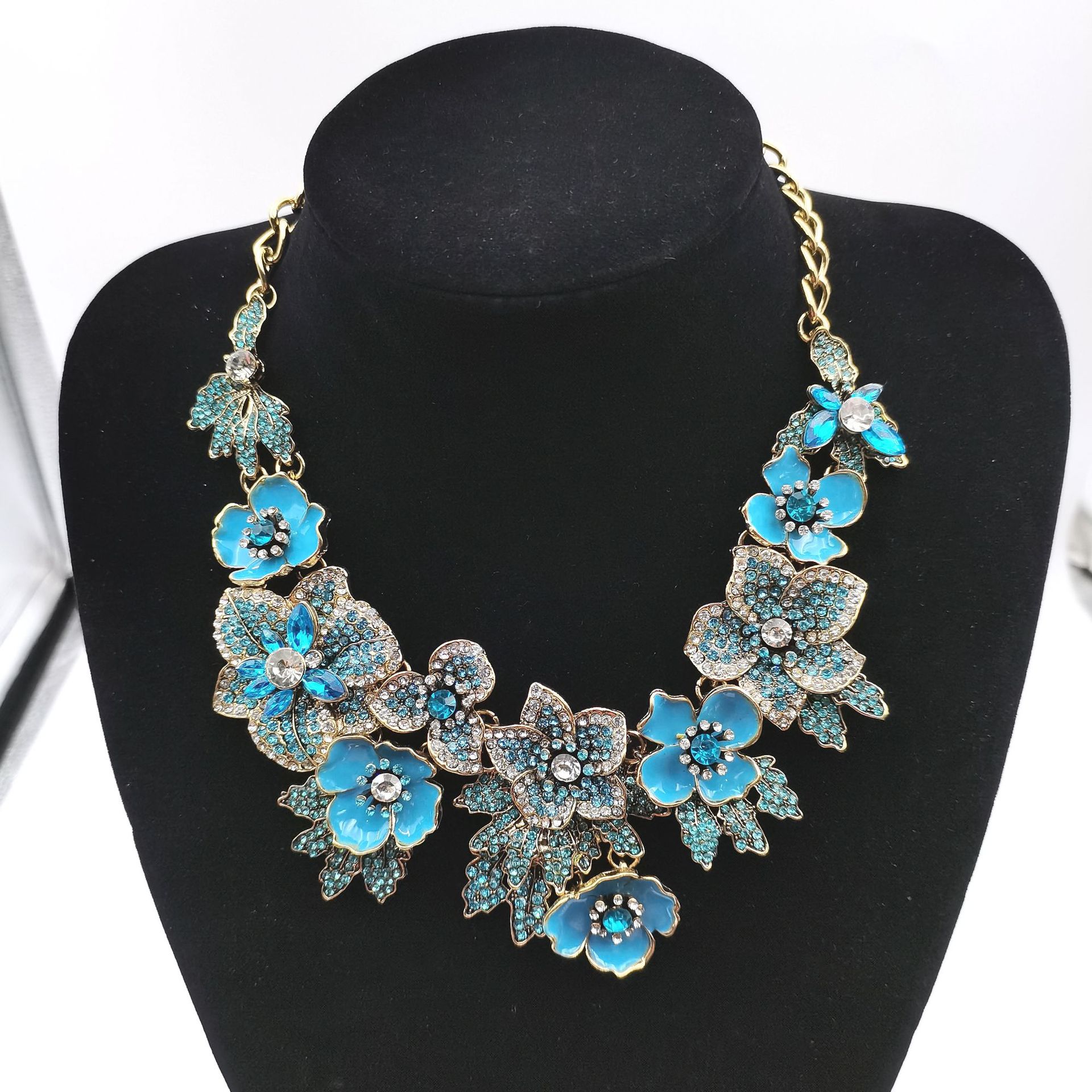Full rhinestone exaggerated flower necklace colorful gorgeous bride necklace painting collarbone chain