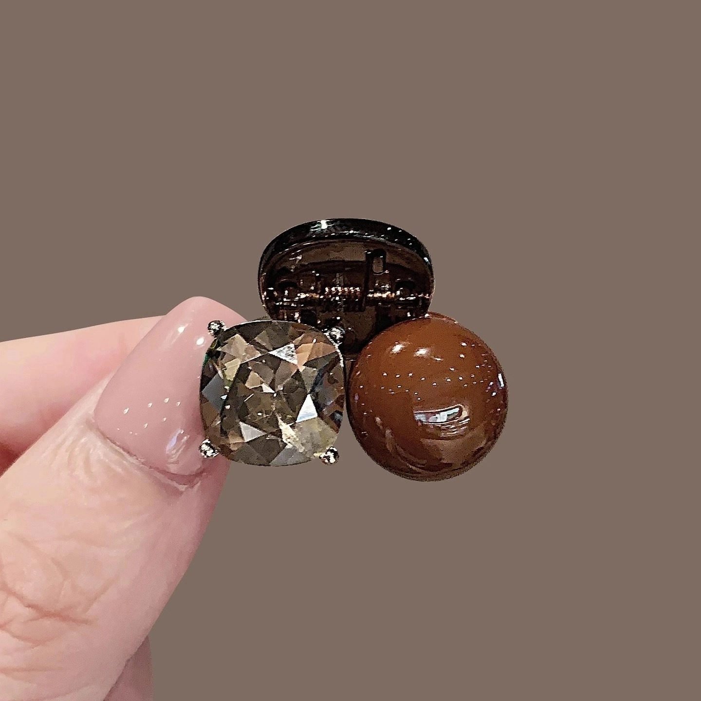 咖色圆珠水钻咖透明-2.5cm（一个）