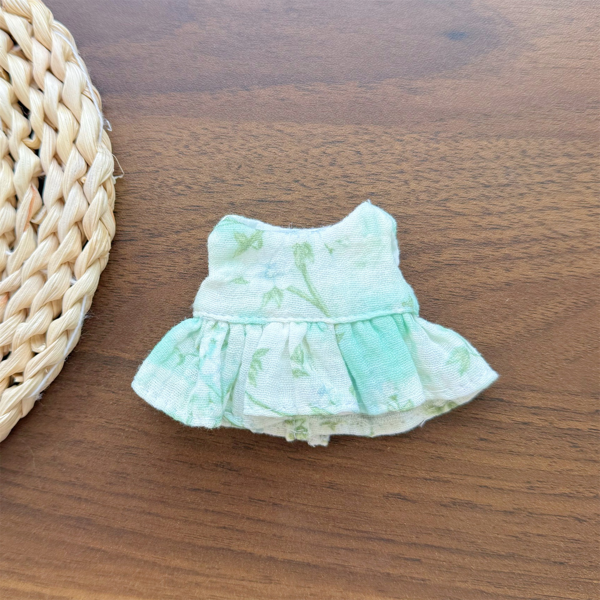 Original new summer long-legged KT Gazi sister crying baby Labubu pastoral style dress doll clothes
