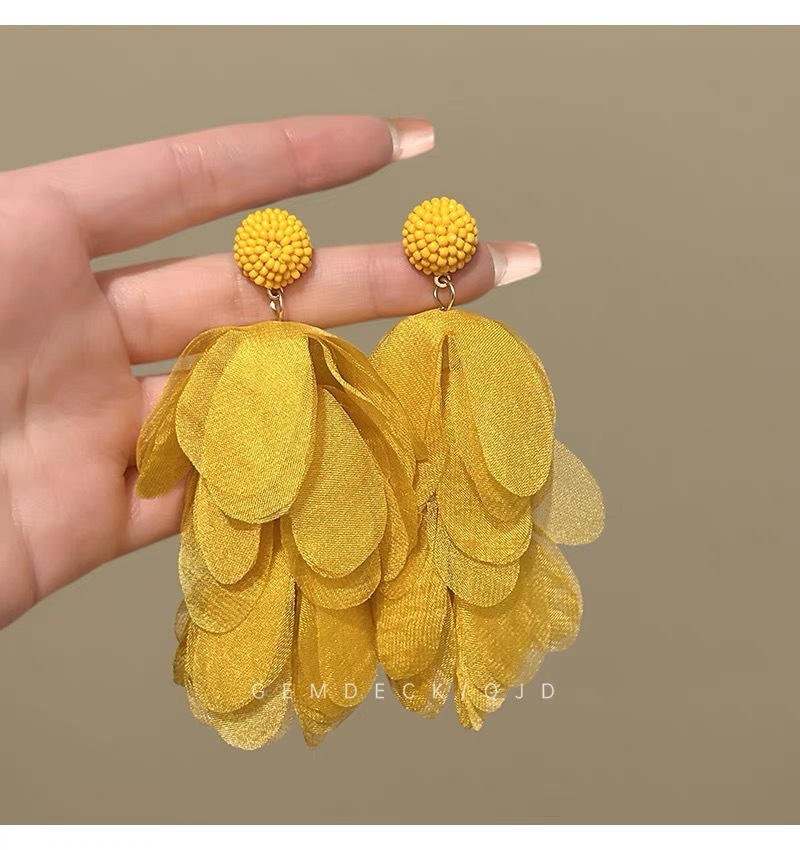 Burning Rose exaggerated wine red tassel earrings earrings flower ear studs