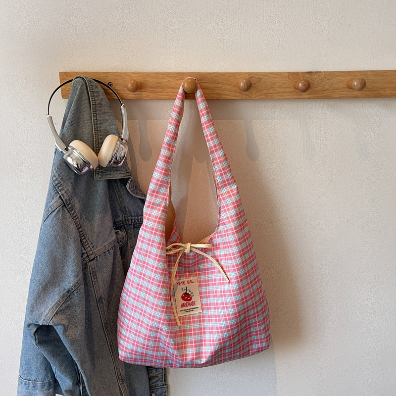 Large capacity bag women 2026 new canvas single shoulder bag class commuting plaid tote bag