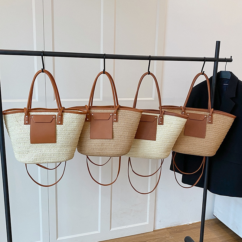 Beach Vacation Straw Bag 2025 Spring New Large-Capacity Casual Woven Bag Work Commute Single-Shoulder Tote Bag