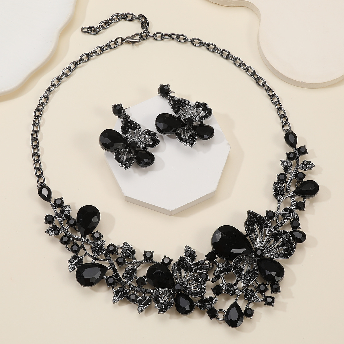 Exaggerated Necklace Earring Set Women Alloy Chain Flower Bride Accessories