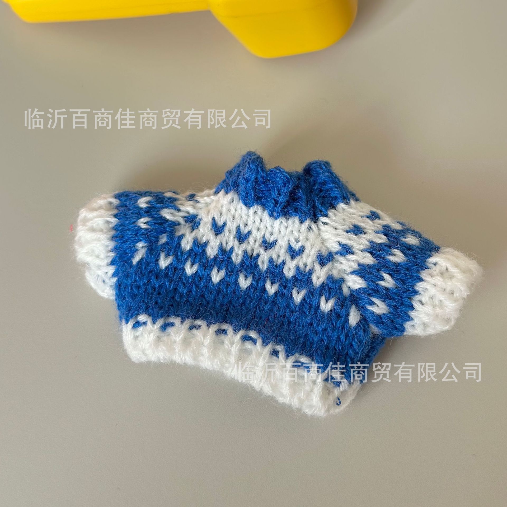蓝白撞色满天星 · 高5CM----------宽5CM
