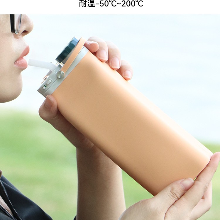 Outdoor sports portable silicone foldable water cup Nordic simple travel large capacity milk bottle gift
