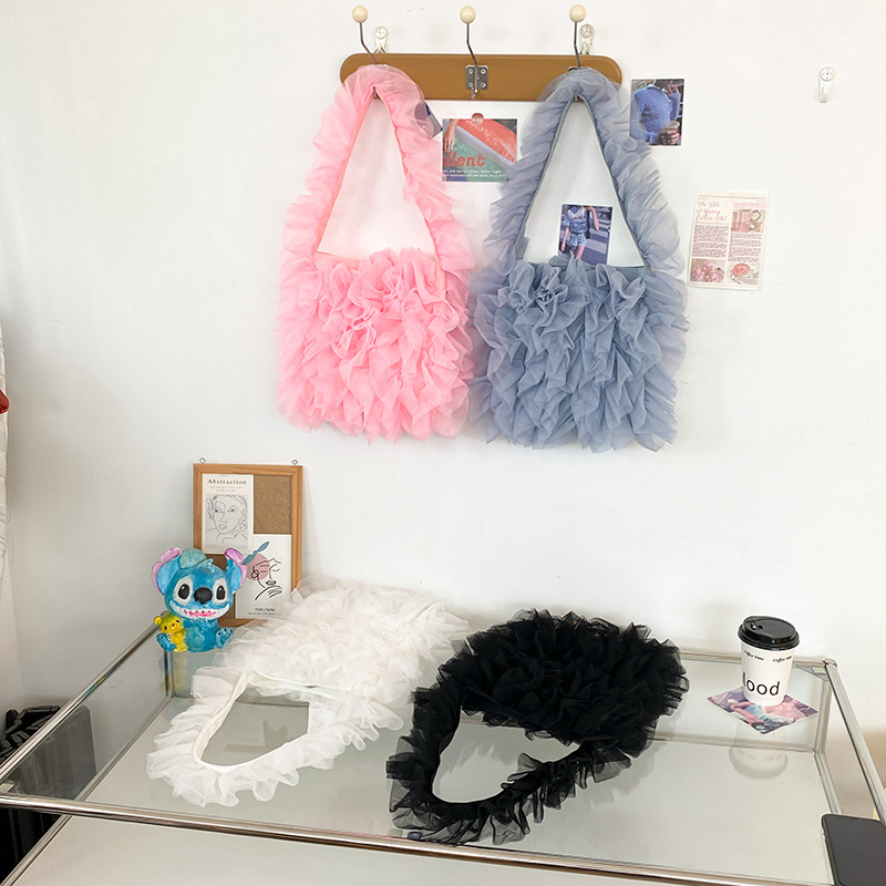 Sweet Girl Style Lace Pleated Bag Lace Soft Mesh Splicing Handbag Celebrity Style Underarm Shoulder Bag