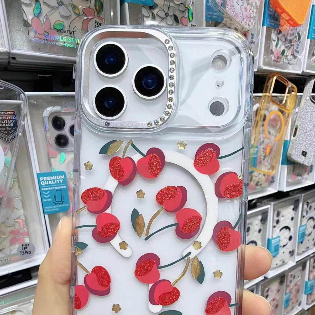 Suitable for Apple 17promax gold line flower phone case Apple 16 rhinestone sea transparent magnetic hard case