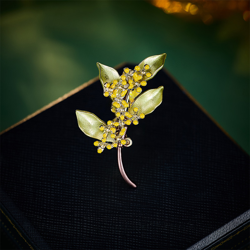 Chinese Style Phoenix Brooch Cheongsam Dress Accessories Elegant Pin Chinese Style Gradient Feather Brooch