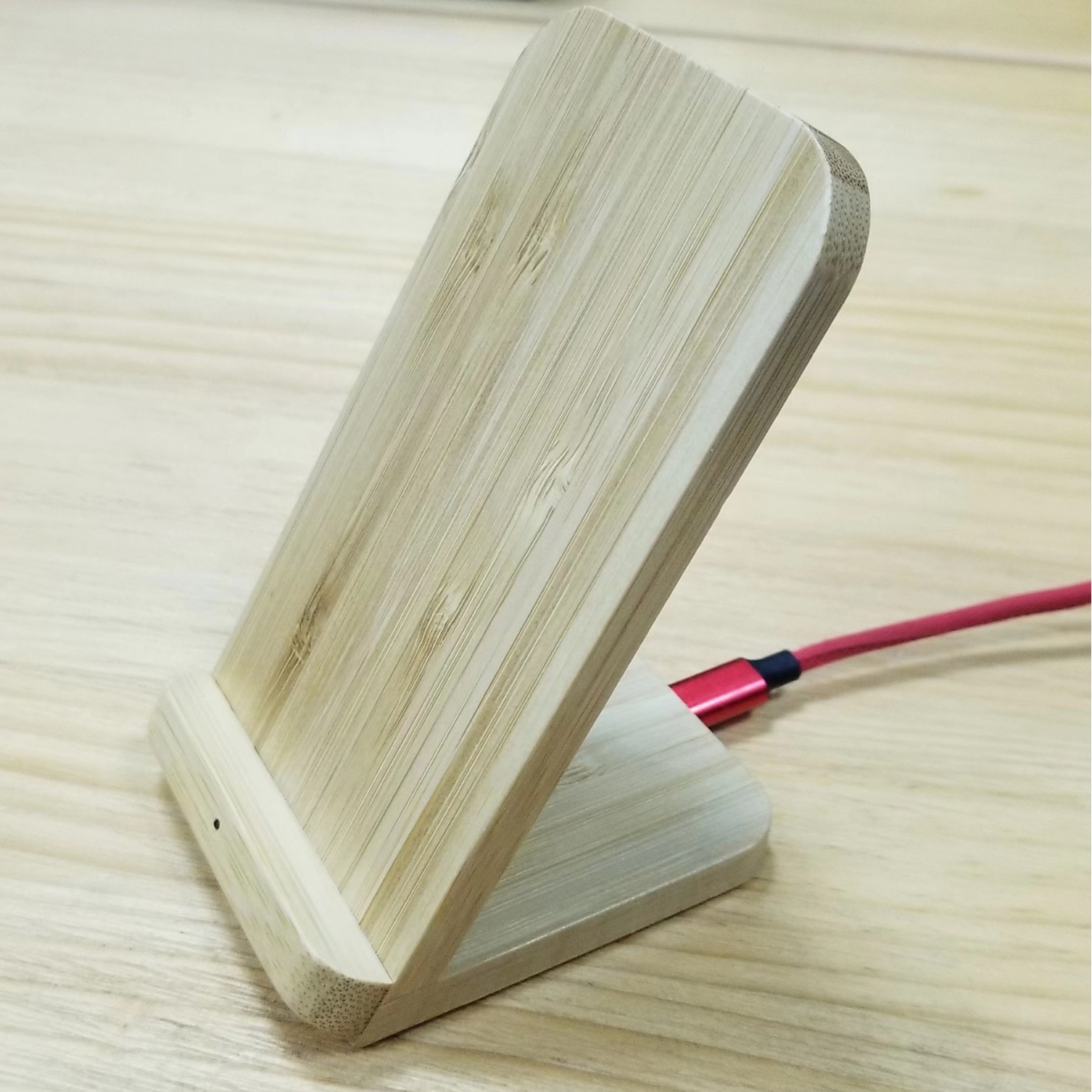 Eco-friendly bamboo wood wireless charger phone stand vertical wooden bamboo wireless charger 10W/15W