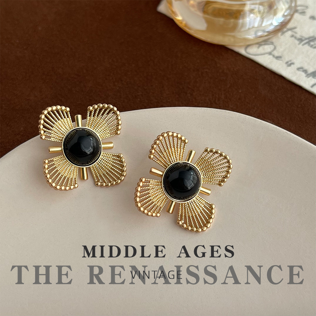 Vintage Retro Black Gold Earring Collection Hollow Flower Geometric Square Ear Studs Ear Accessories