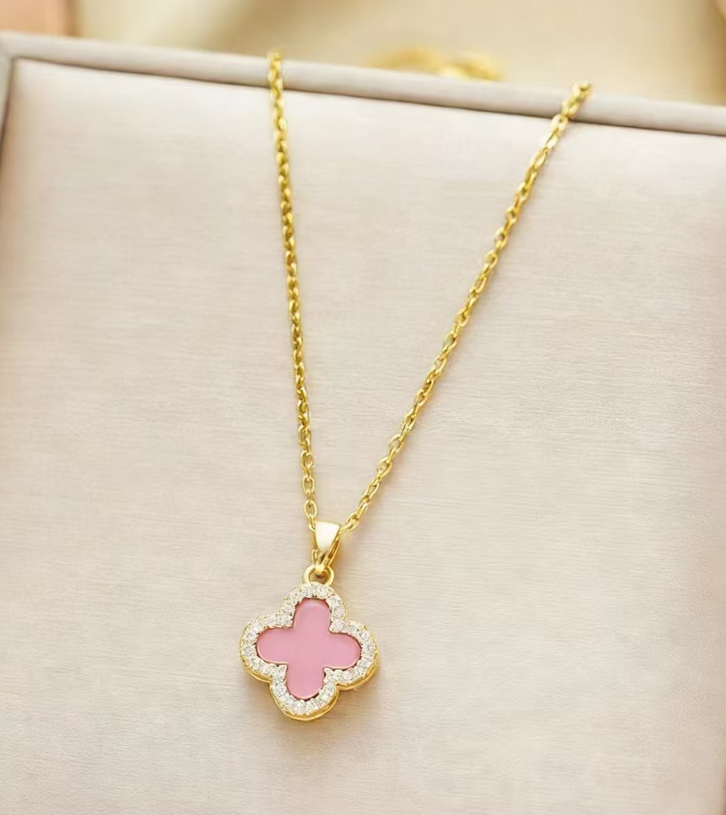 Four-leaf clover summer fragrance necklace single-sided锁骨 student version