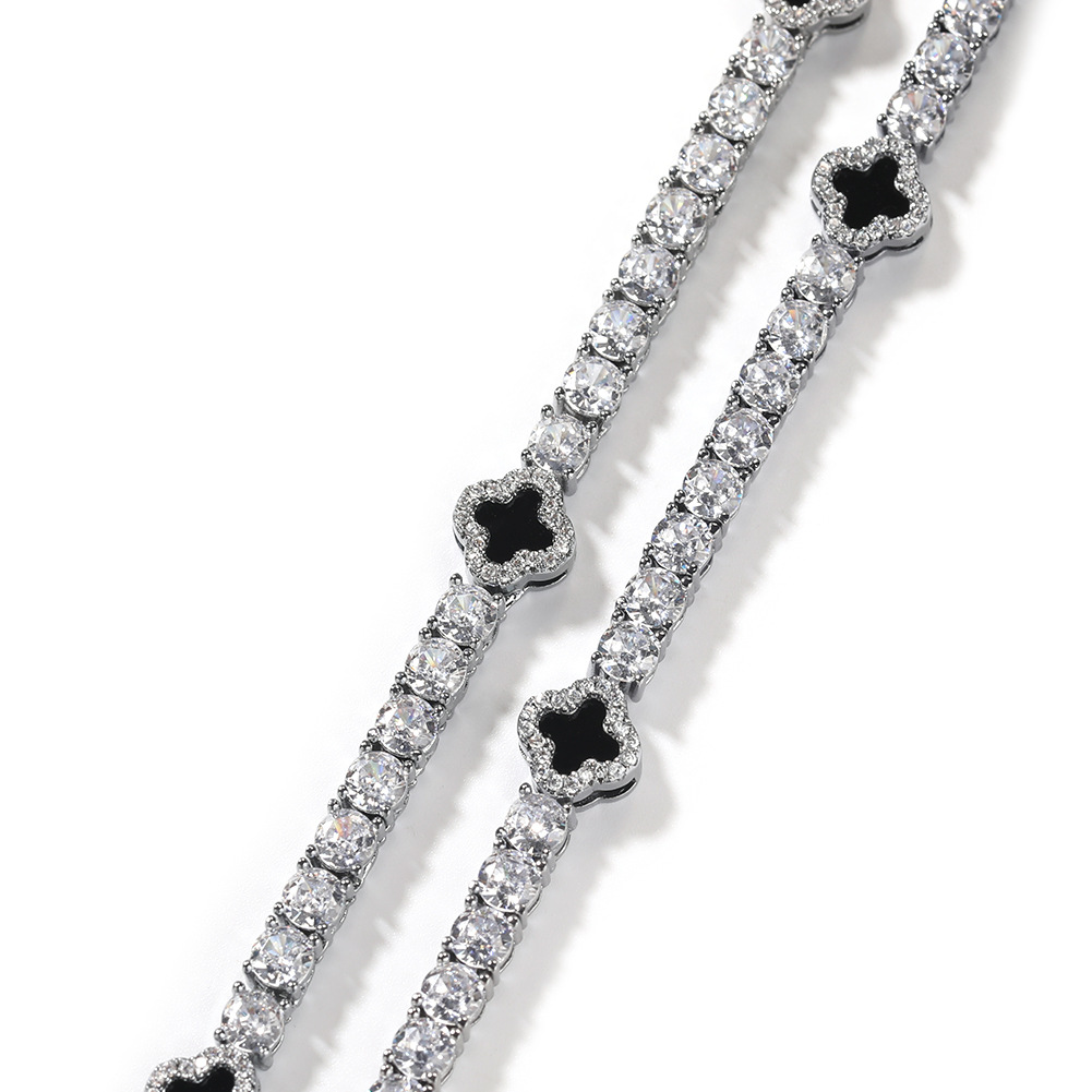 Four-Leaf Clover Diamond Tennis Chain Necklace Women Delicate Collarbone Chain Accessories Summer New