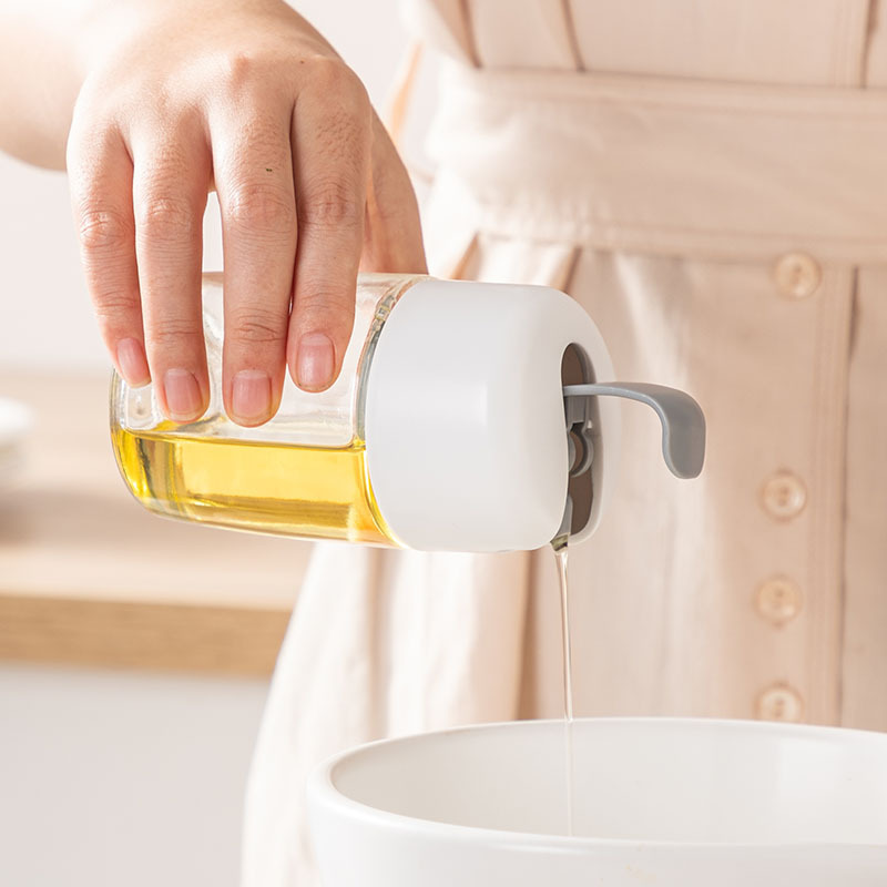 Japanese-Style Non-Oil Glass Oil Bottle Automatic Open and Close Sauce Bottle Leak-Proof Home Kitchen Supplies Oil Can Seasoning Storage